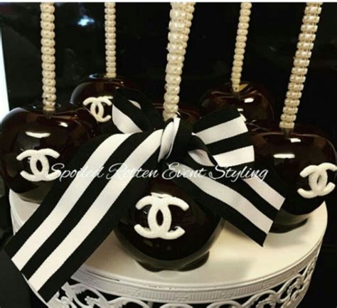 Coco Chanel Candy Apples for Chanel Party 